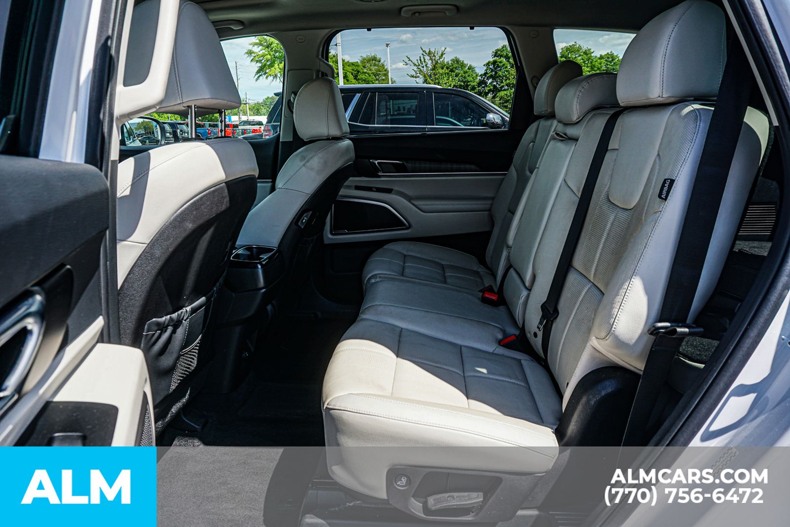 Used 2024 White Kia EX image 22