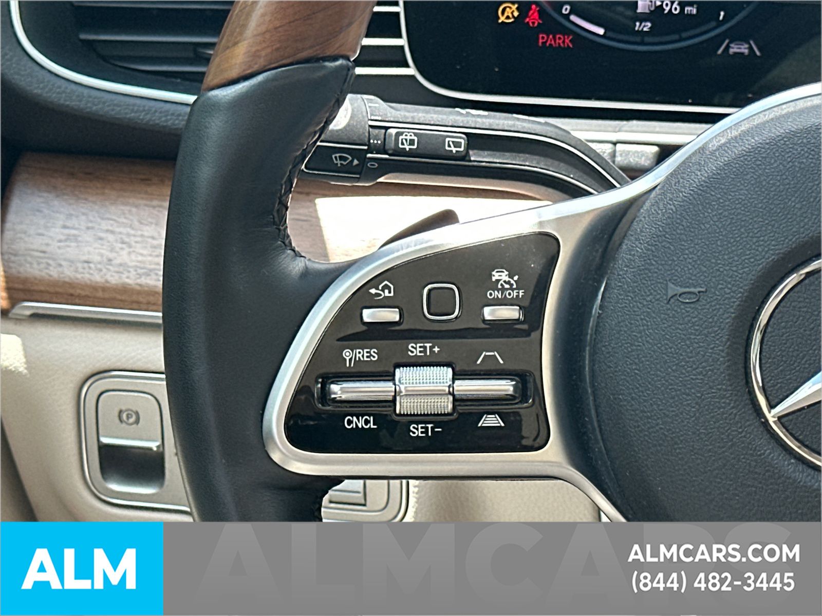 Used 2022 Black Mercedes-Benz GLE 350 image 29