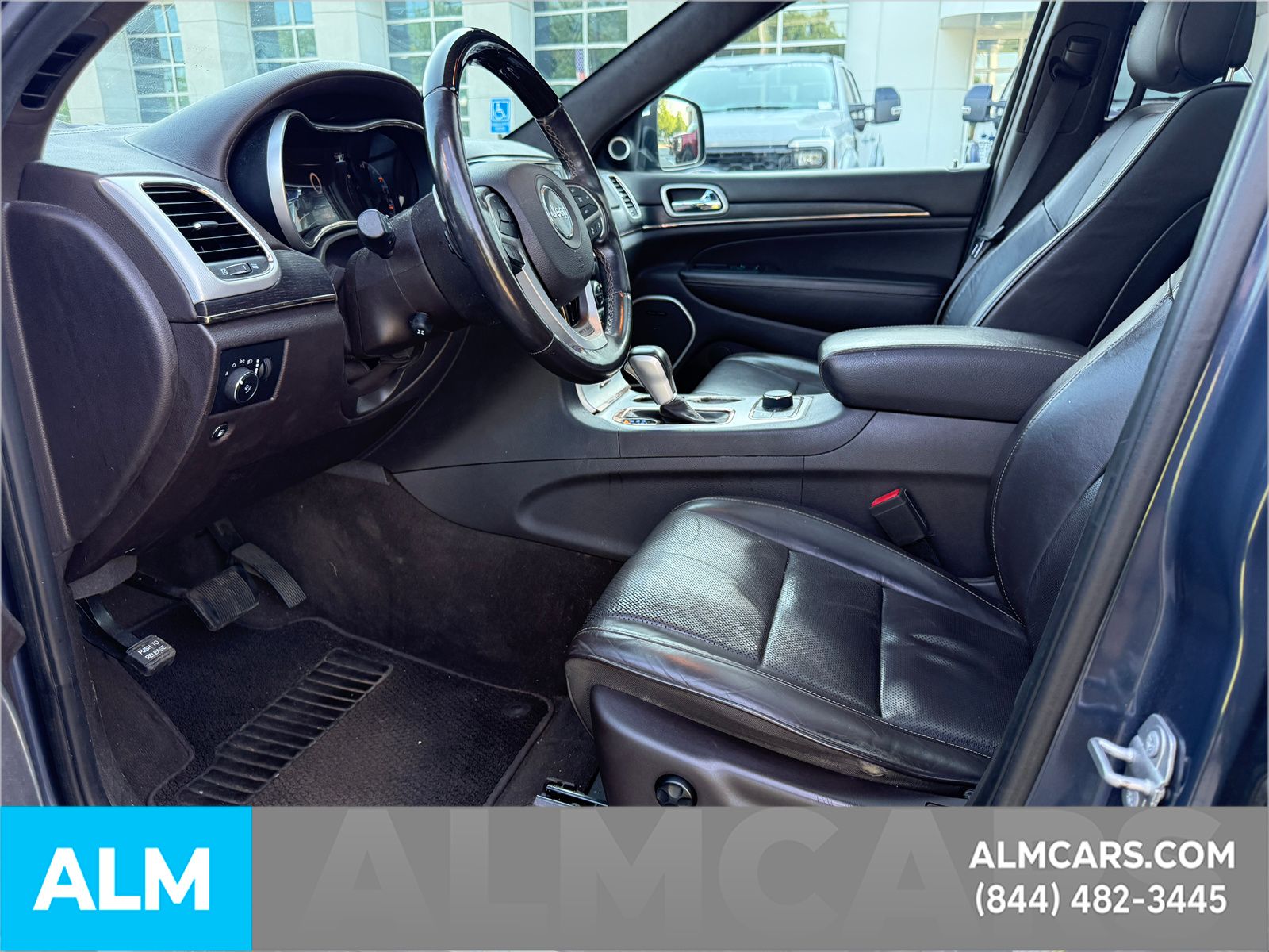 Used 2019 Blue Jeep Summit image 14