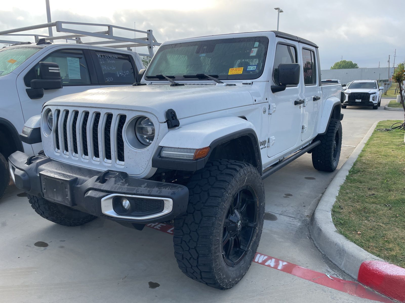2020 Jeep Gladiator Overland Crew Cab 4WD
