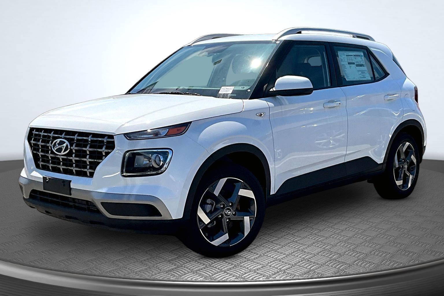 Lunar White 2026 Hyundai Venue SUV / Crossover Front-Wheel Drive Continuously Variable Transmission