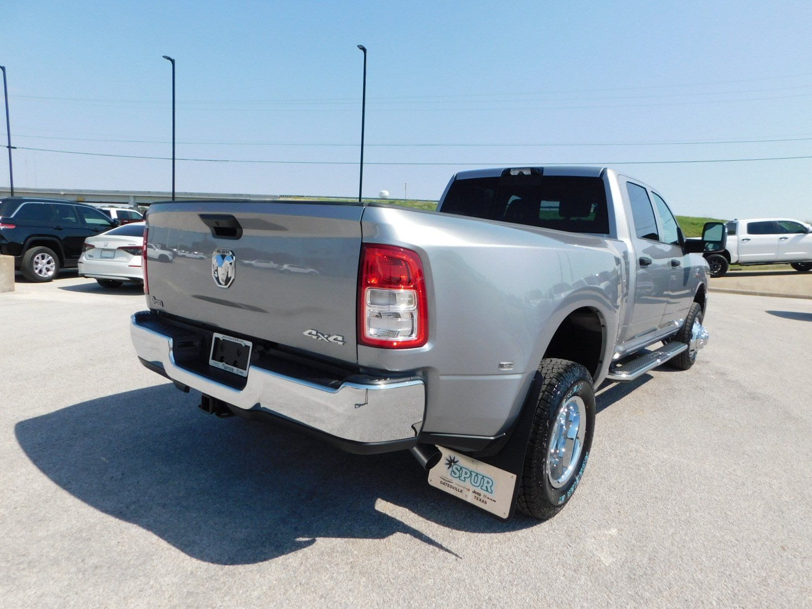 2024 Ram 3500 Tradesman 2