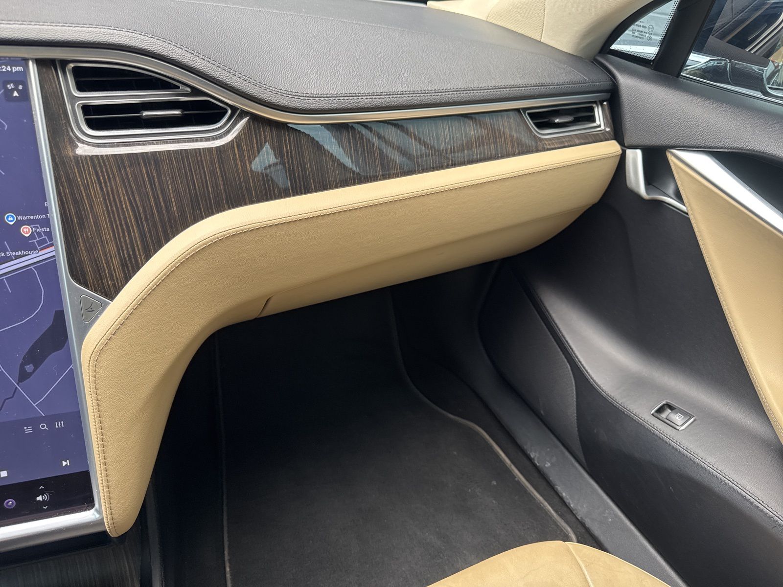 Used 2013 Blue Metallic Tesla Performance image 18