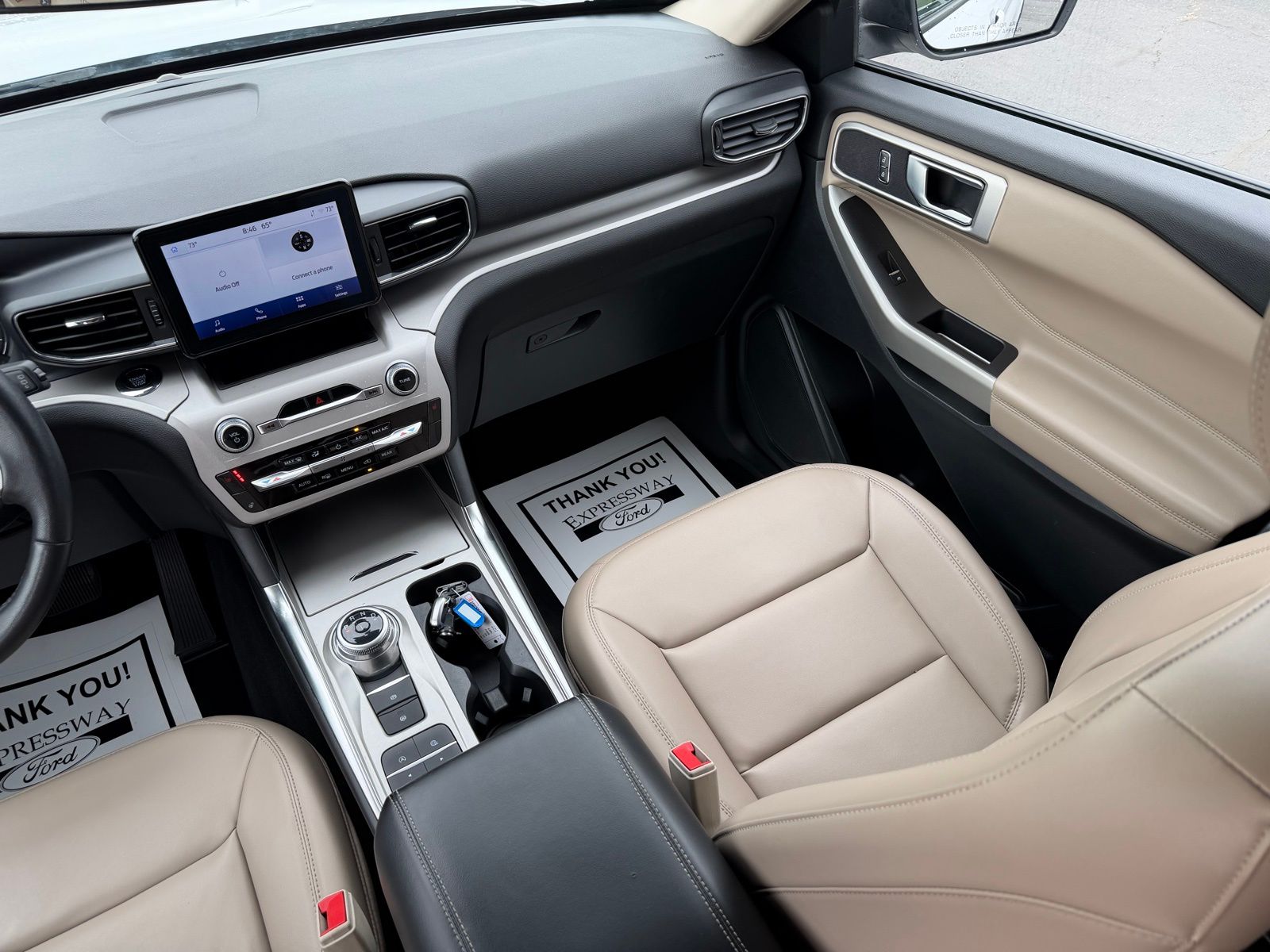 2024 Ford Explorer image 19