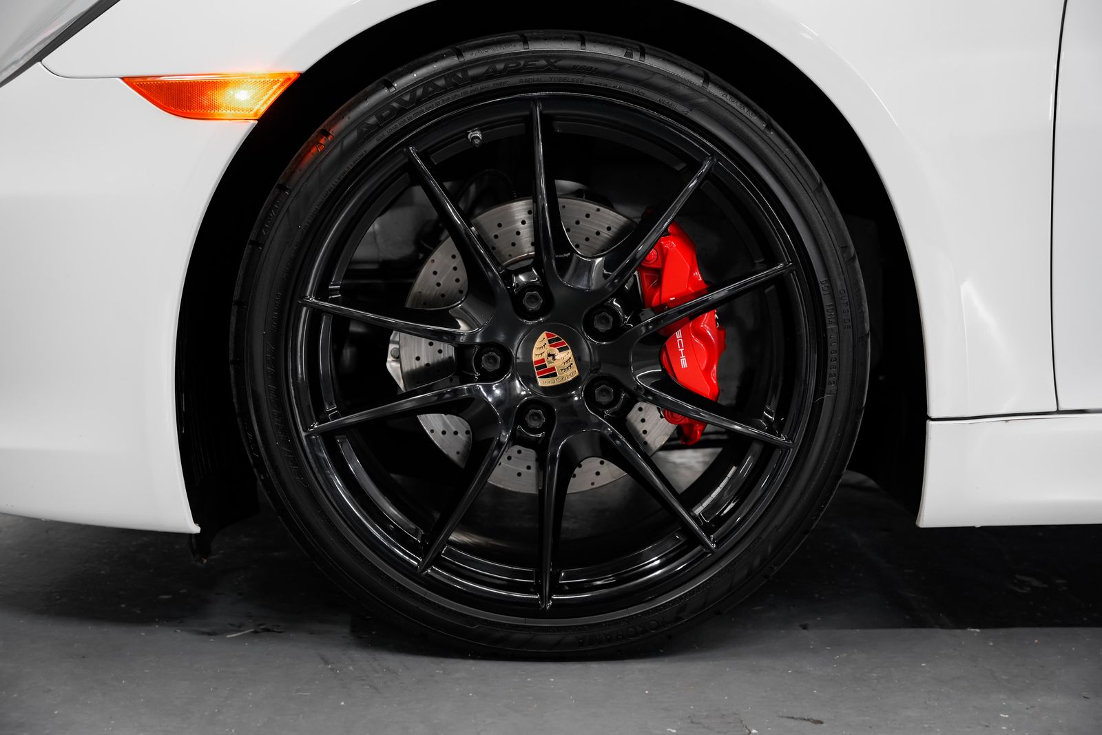 2014 Porsche Cayman S — photo 40