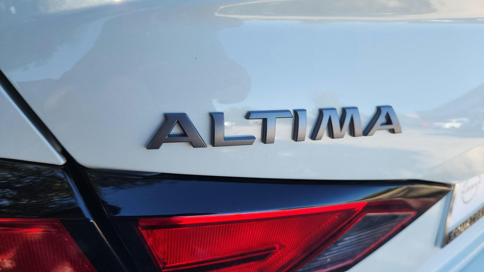 2025 Nissan Altima