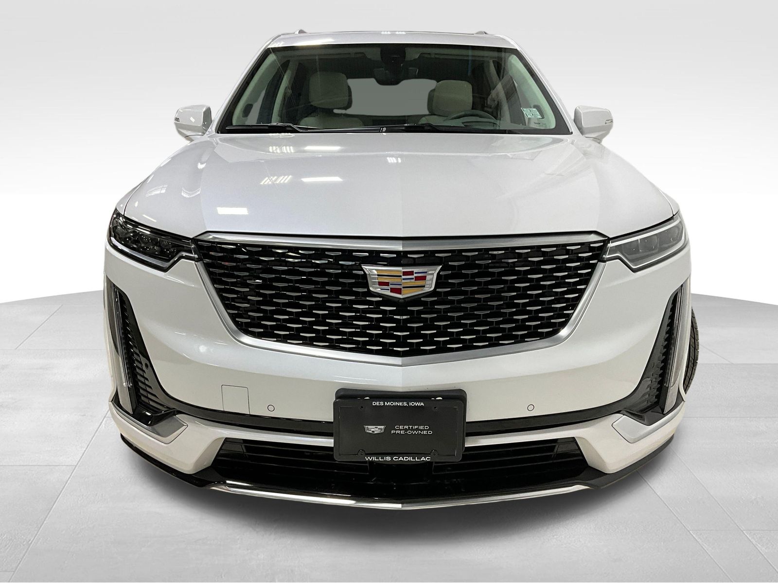 View vehicle photo 2