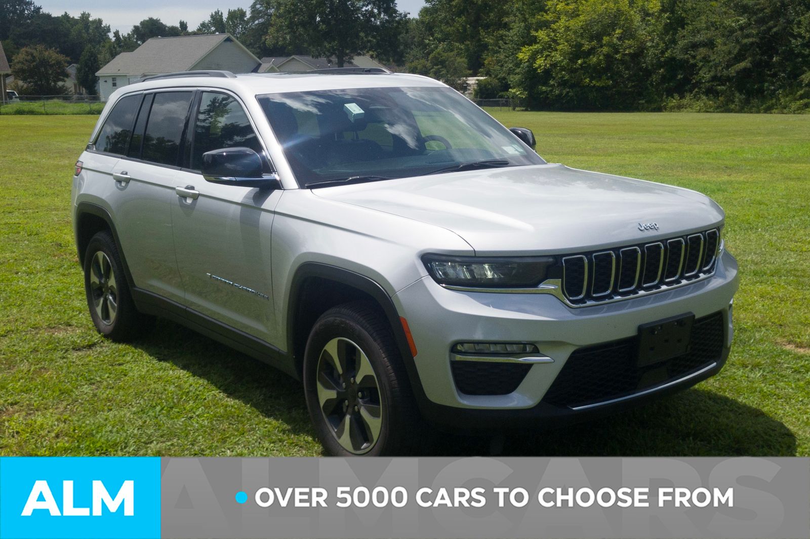 Used 2024 Silver Jeep 4xe image 2