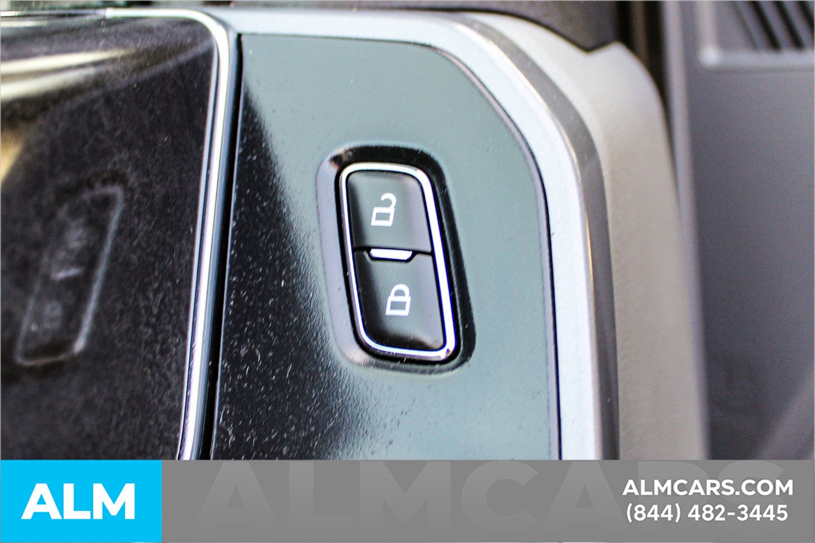 Used 2025 White Ford XLT image 33