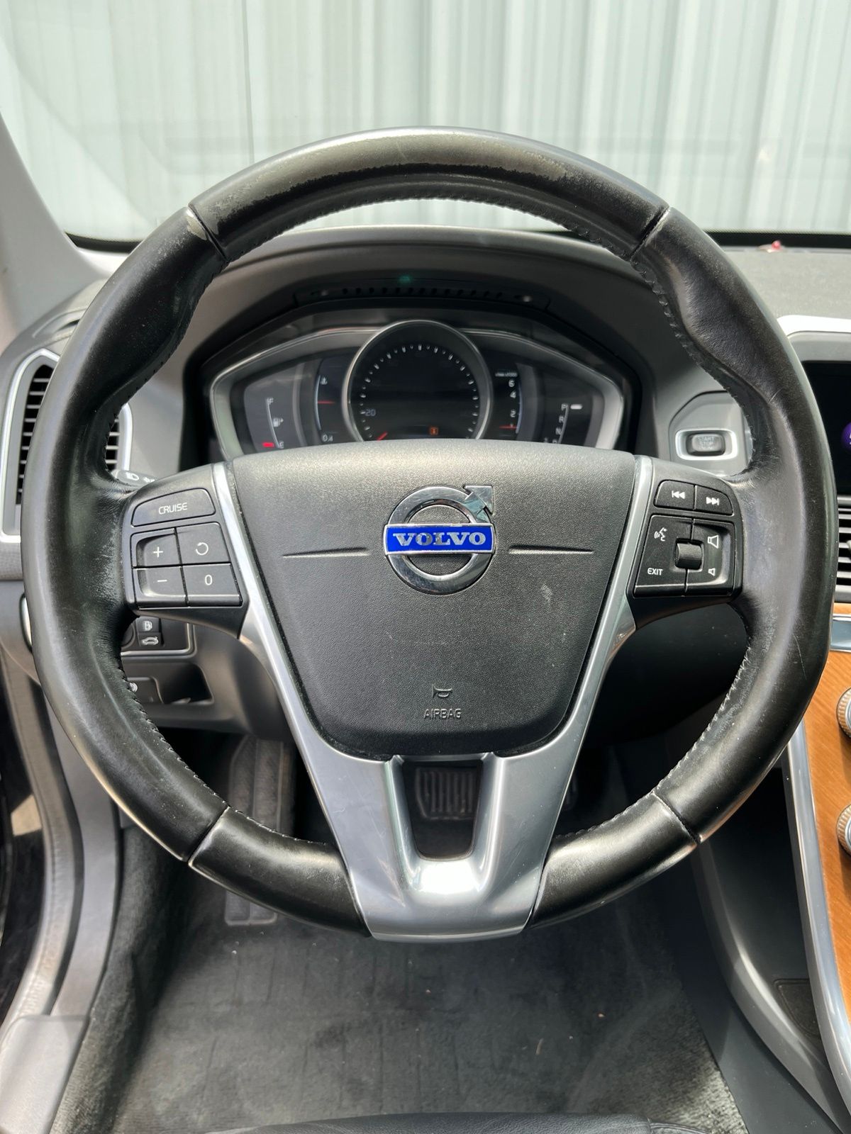 Used Car 2016 Volvo Xc60  T5 Drive-e Premier For Sale Under $12,000 In Austin, Texas