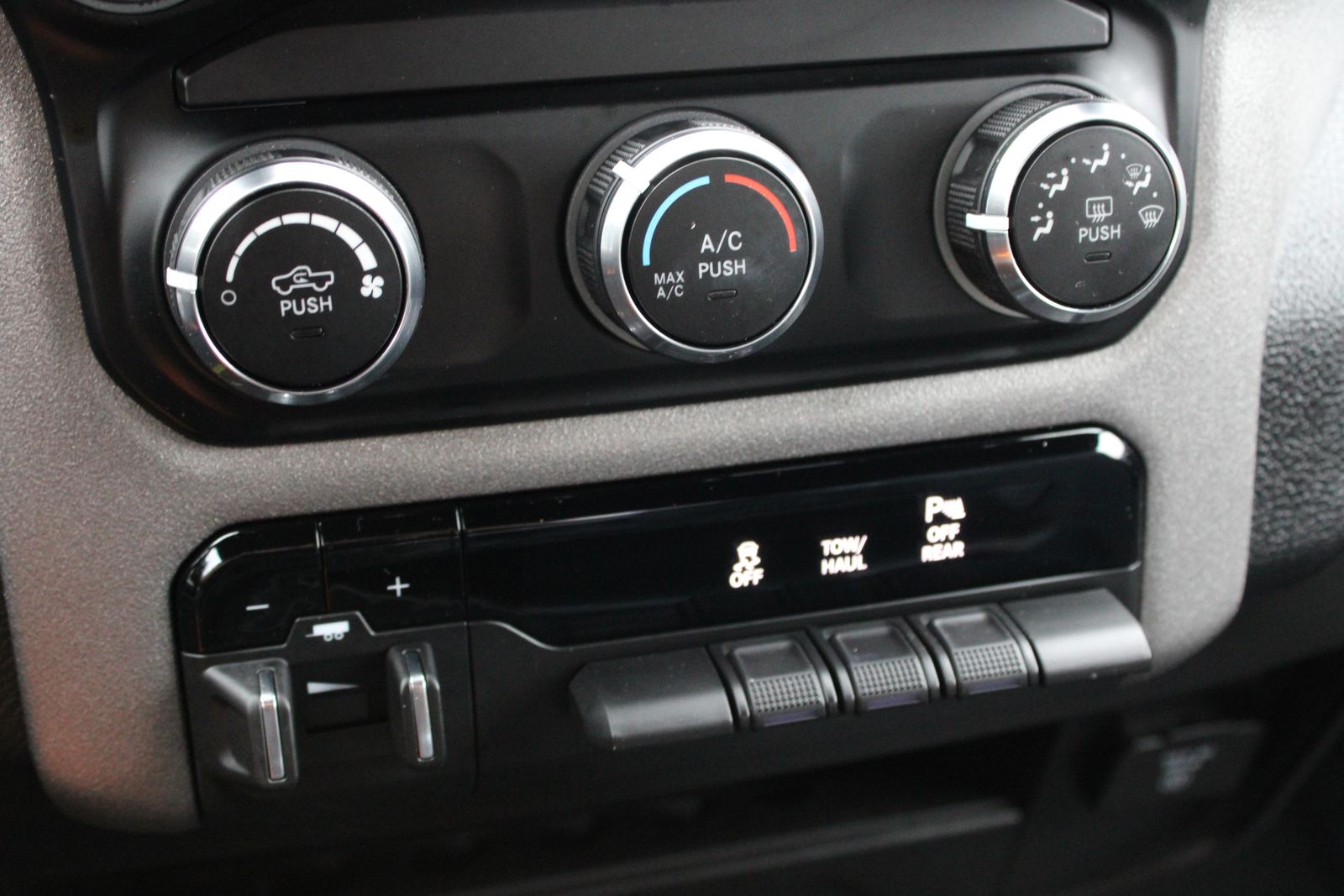 Used 2024 Silver Ram Tradesman image 34
