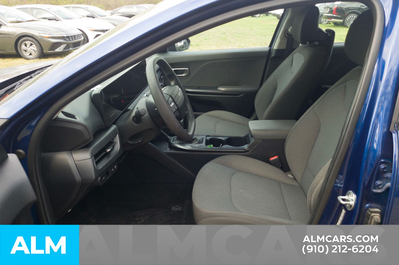 Used 2025 Deep Sea Blue Kia LXS image 7