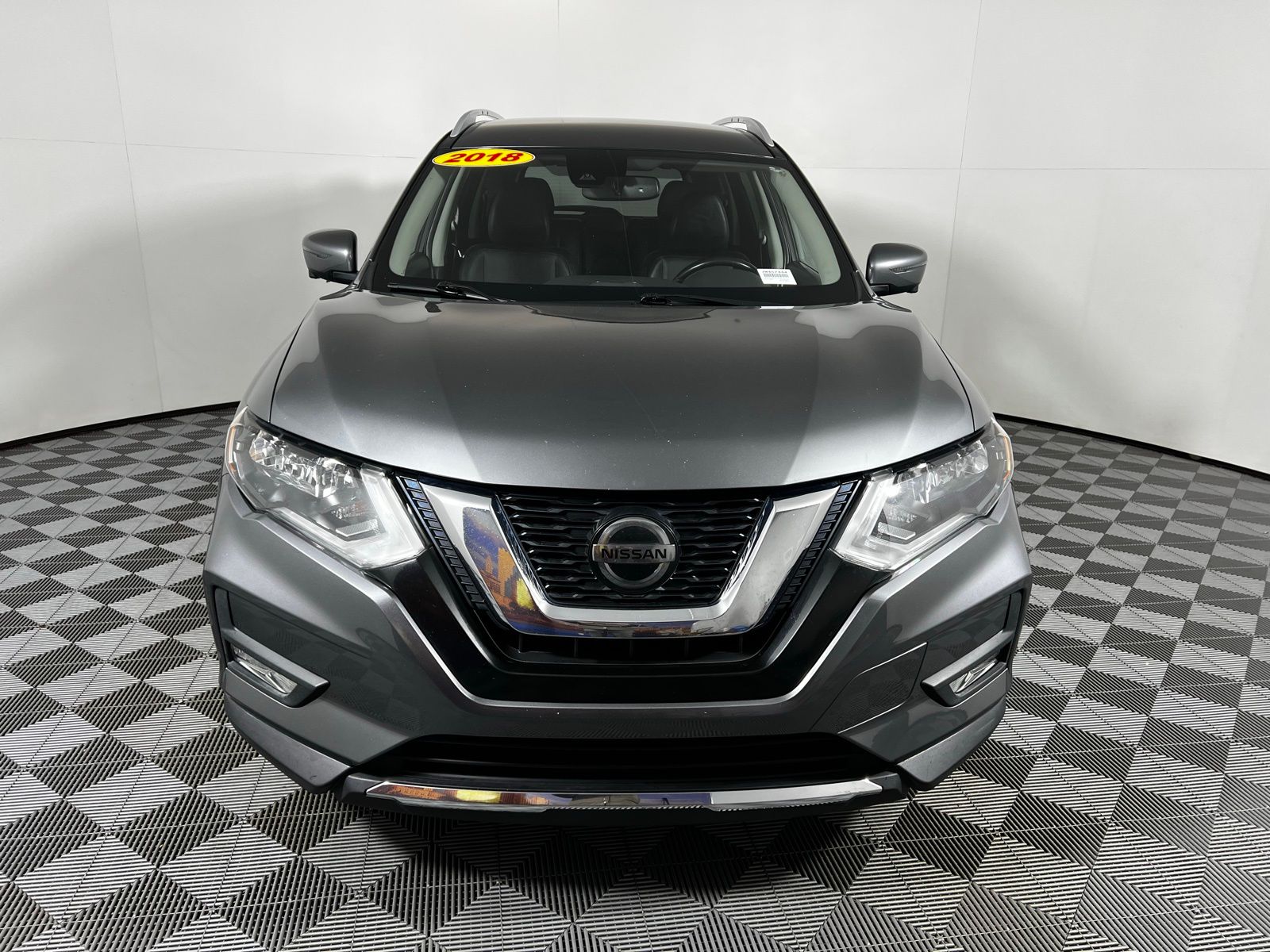 Thumbnail: 2018 Nissan Rogue - 2