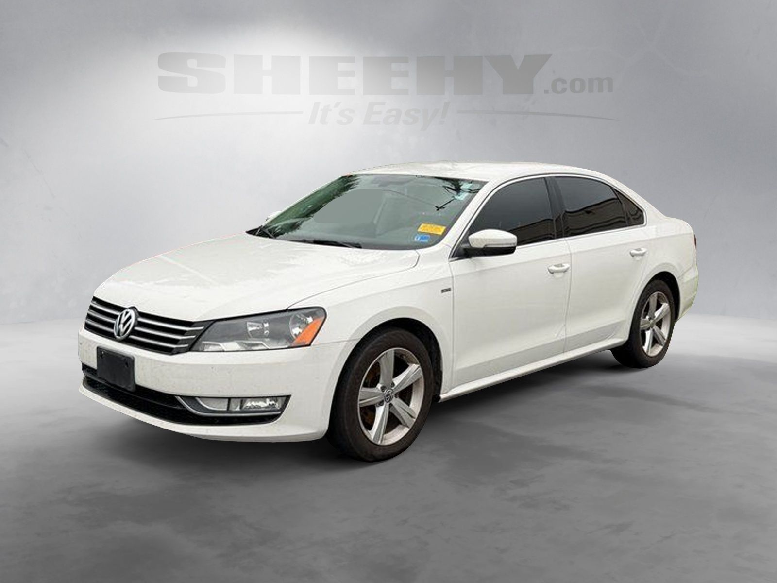 Used 2015 White Volkswagen 1.8T Limited Edition image 2