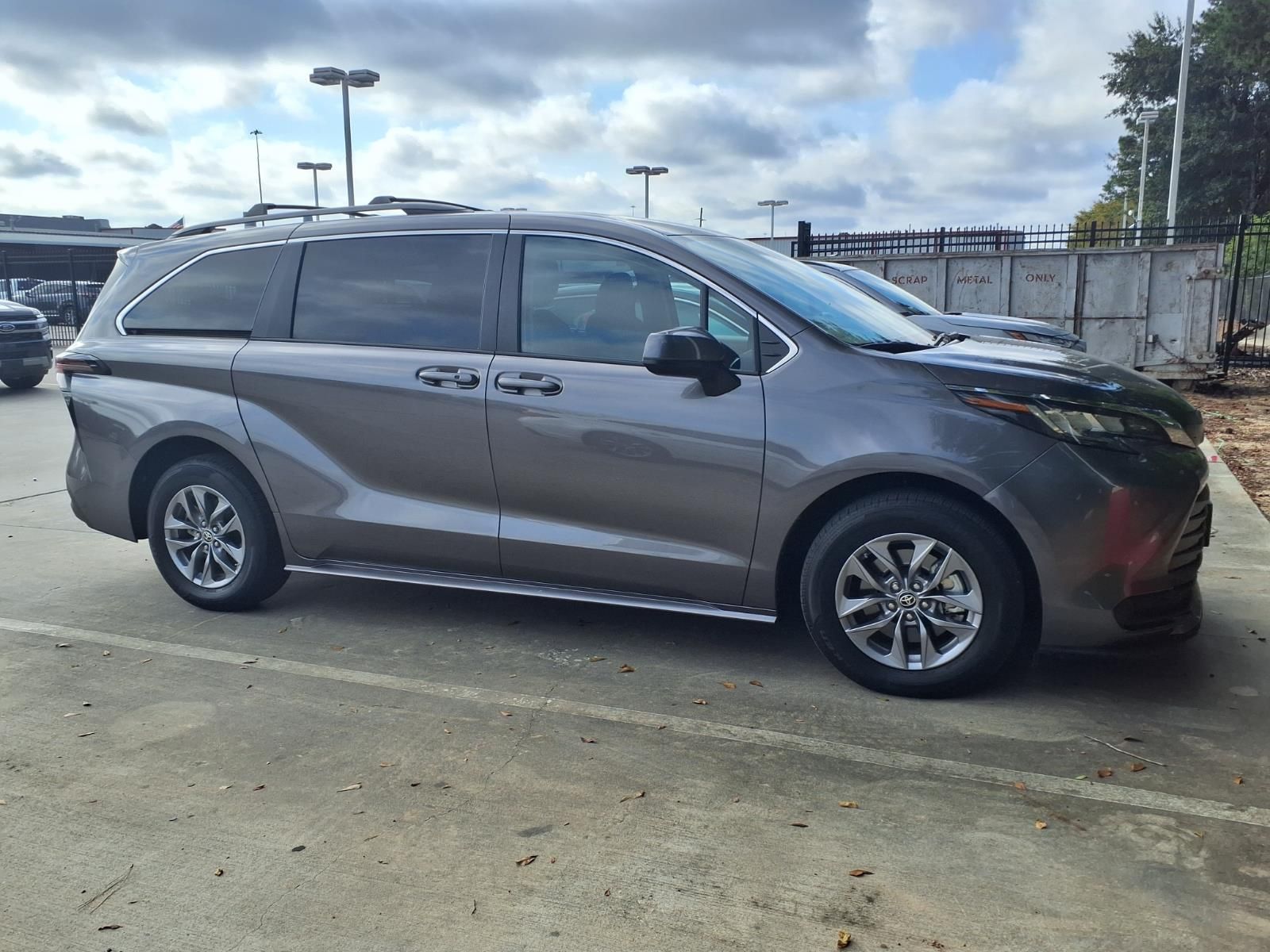 2023 Toyota Sienna LE Gray at Gullo Toyota