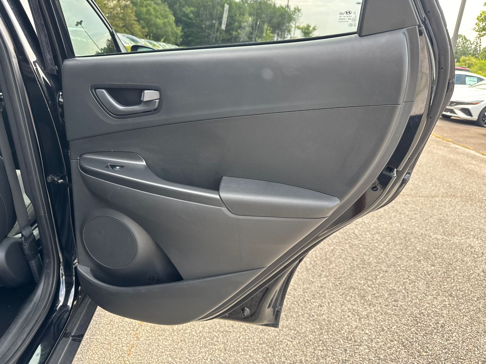 Used 2023 Black Hyundai SEL image 16