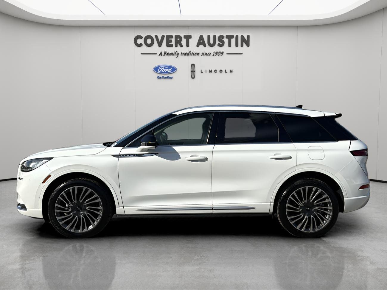 Used Car 2020 Lincoln Corsair  Reserve For Sale Under $30,000 In Austin, Texas