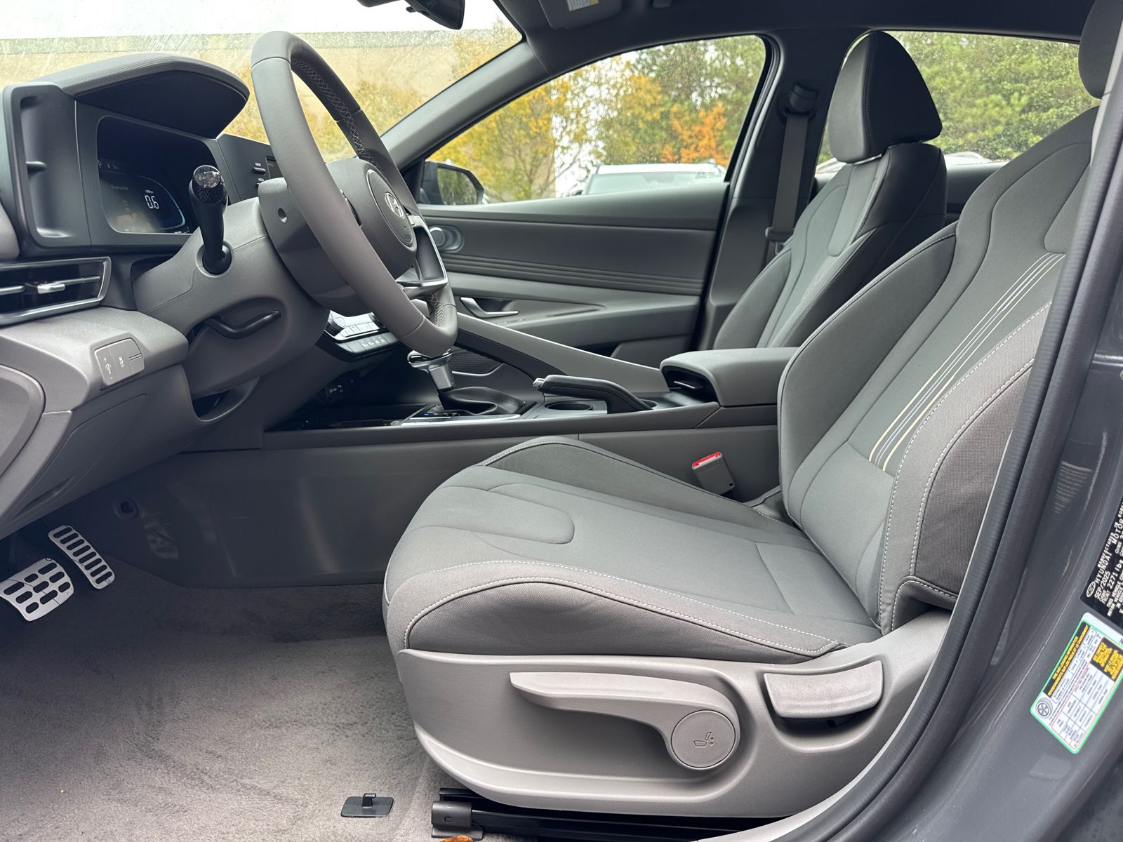New 2026 Gray HYUNDAI SEL Sport image 10