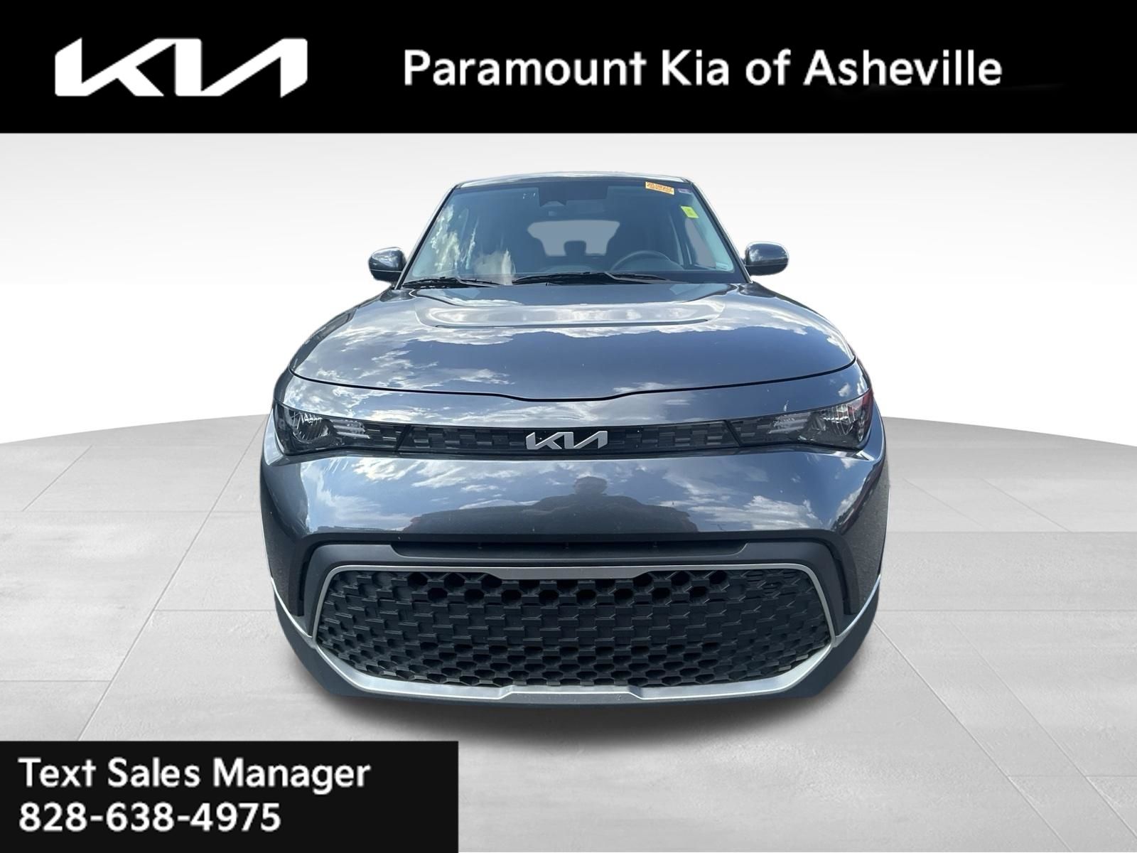 Gray 2024 Kia Soul SUV / Crossover Front-Wheel Drive Continuously Variable Transmission