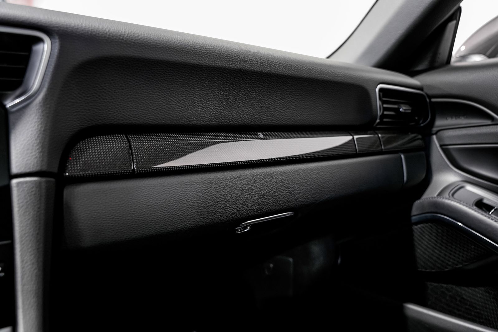 2017 Porsche 911 Targa 4S — photo 15
