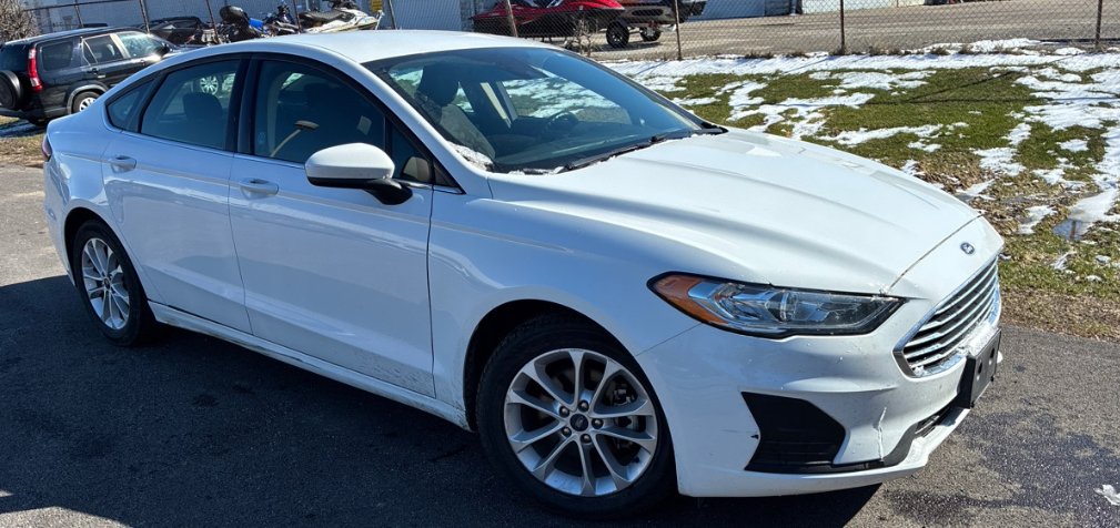 2020 Ford Fusion SE FWD