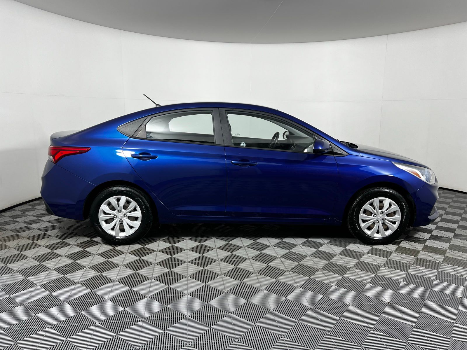 2019 Hyundai Accent SE 4