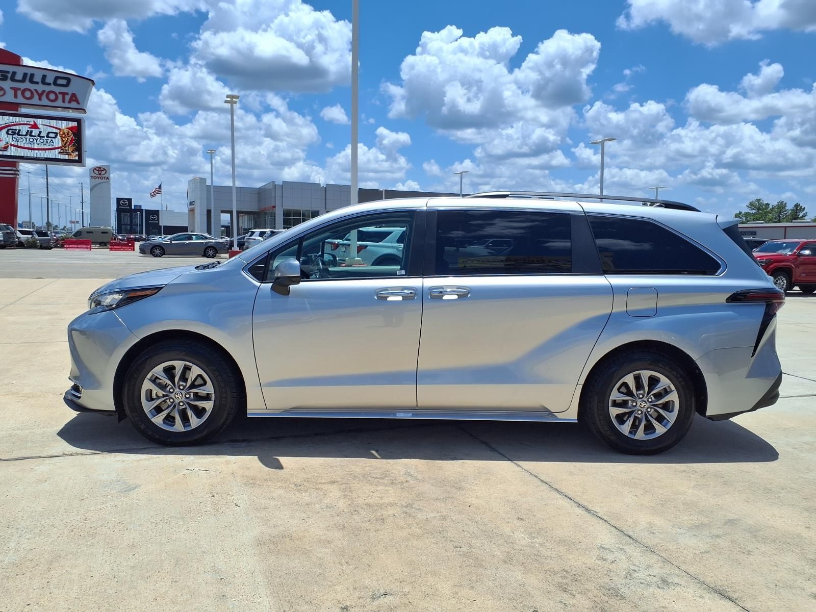 2023 Toyota Sienna XLE Silver at Don McGill Toyota