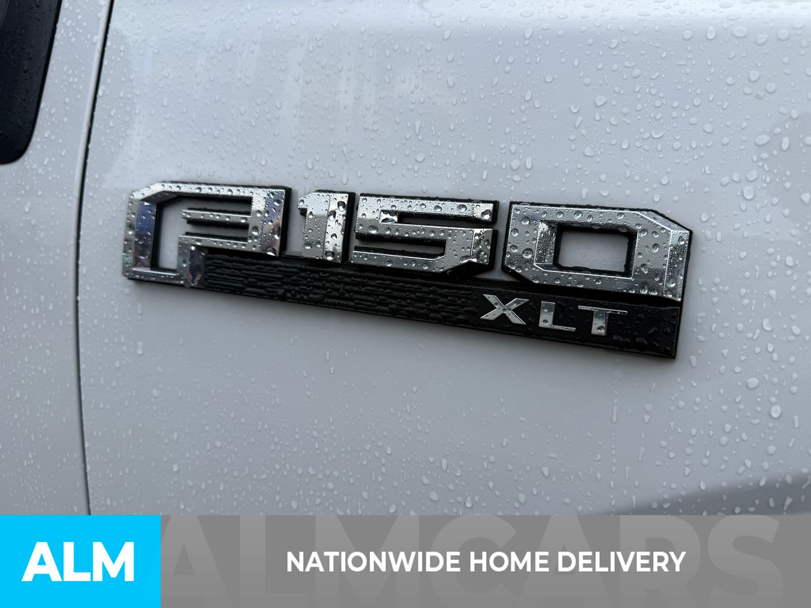 Used 2018 Oxford White Ford XLT image 4