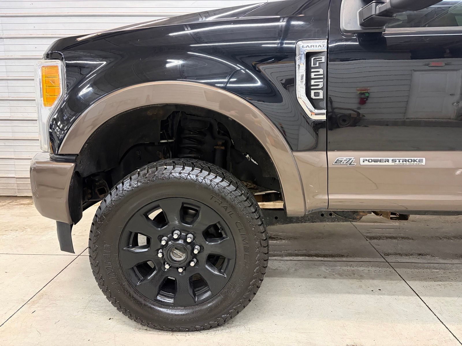 Photo 4 of 2017 Ford F-250 Super Duty Lariat
