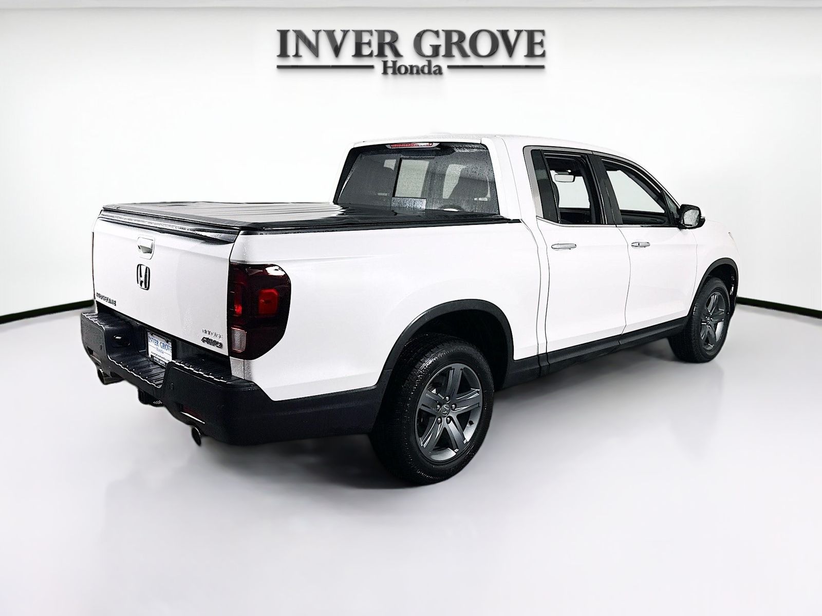 View vehicle photo 5