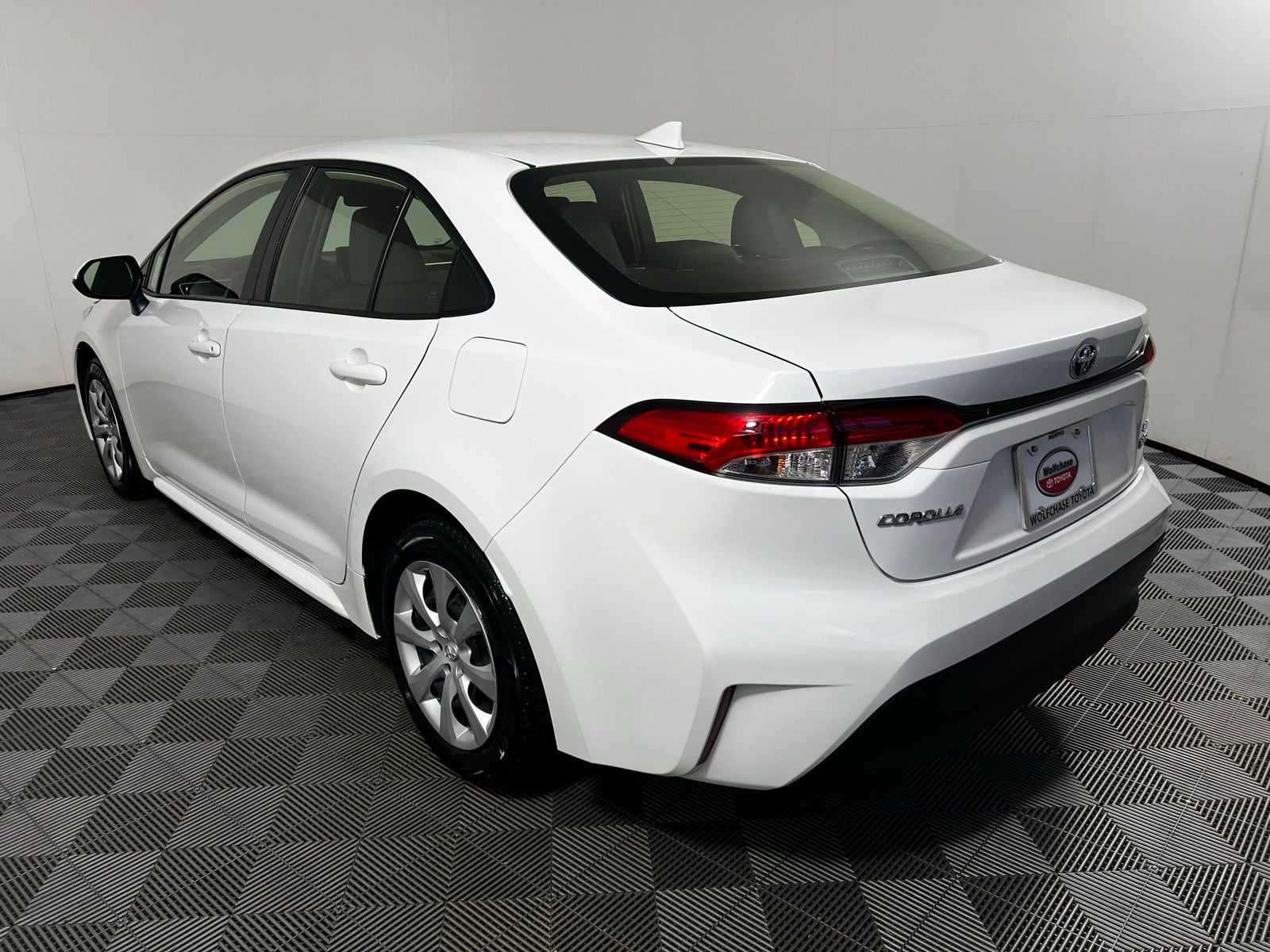 2023 Toyota Corolla LE 7