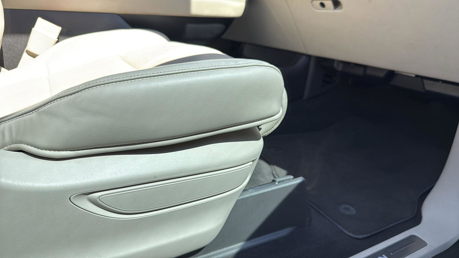 Used Car 2019 Lincoln Navigator  Reserve For Sale Under $35,000 In Austin, Texas