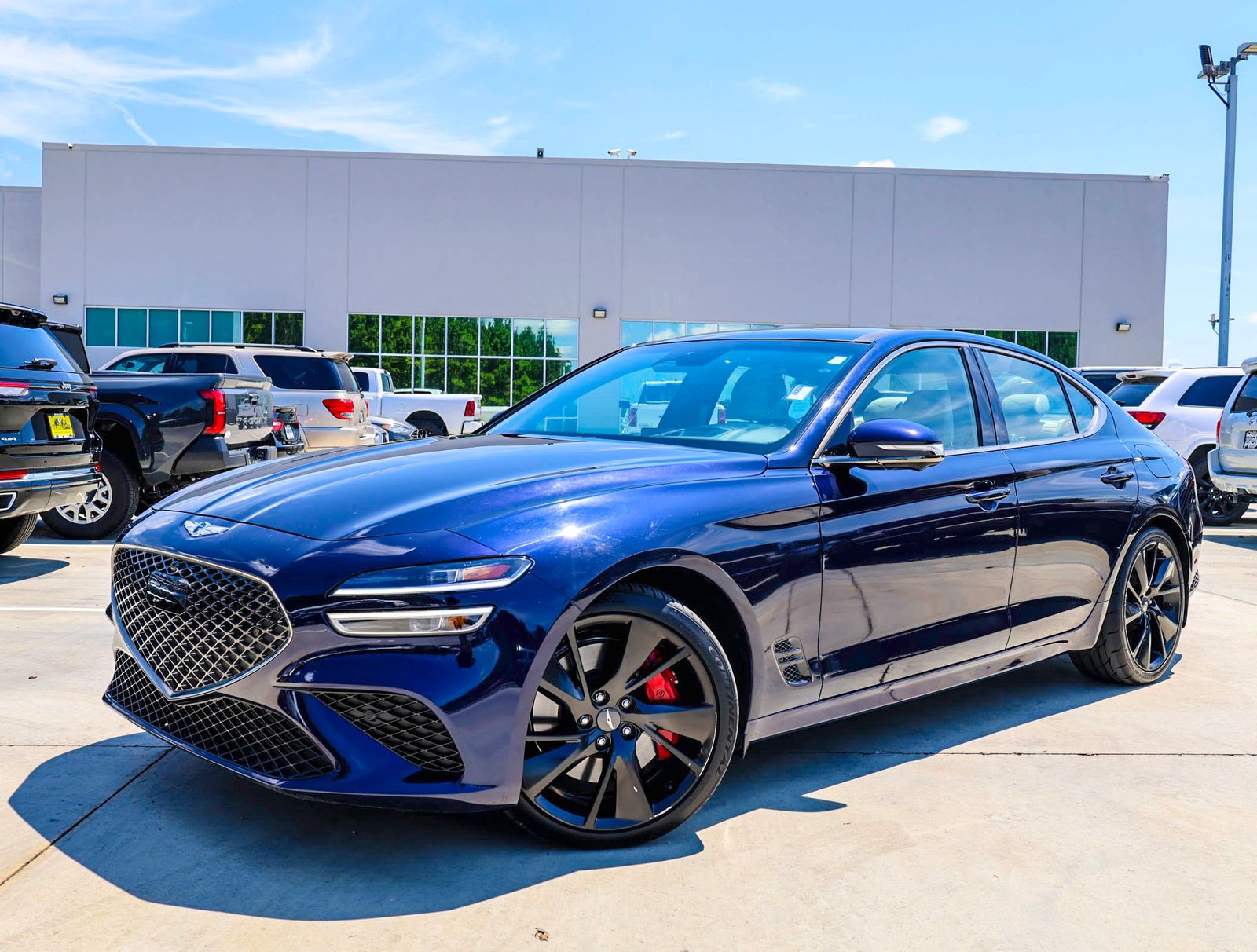 2023 Genesis G70