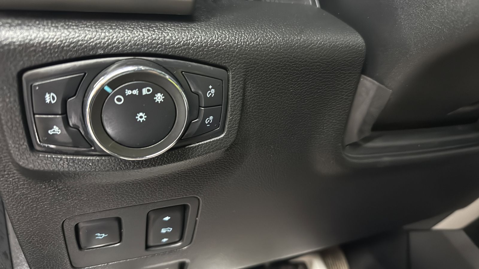 Used Car 2021 Ford F-350sd  Lariat For Sale Under $70,000 In Austin, Texas