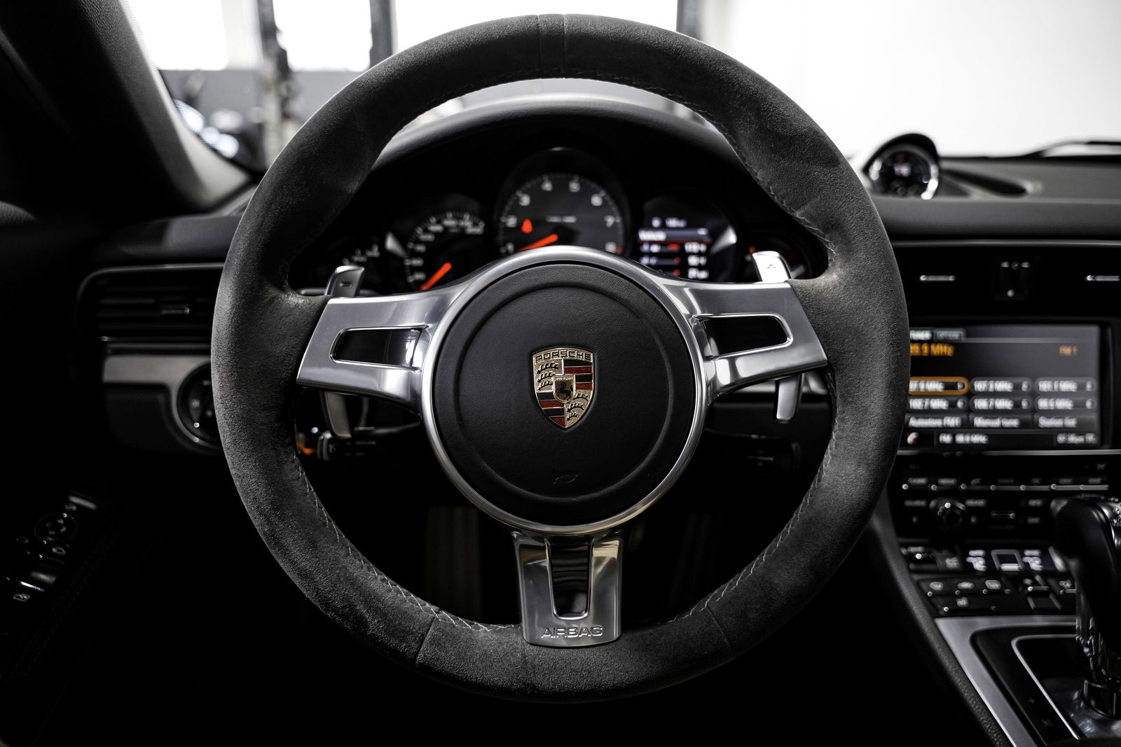 2014 Porsche 911 Carrera S — photo 9