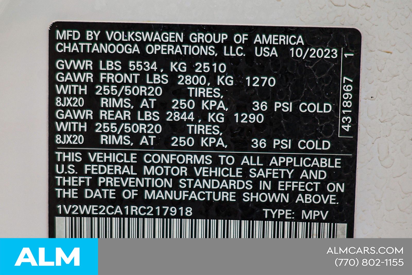 Used 2024 White Volkswagen 2.0T SE w/Technology image 48
