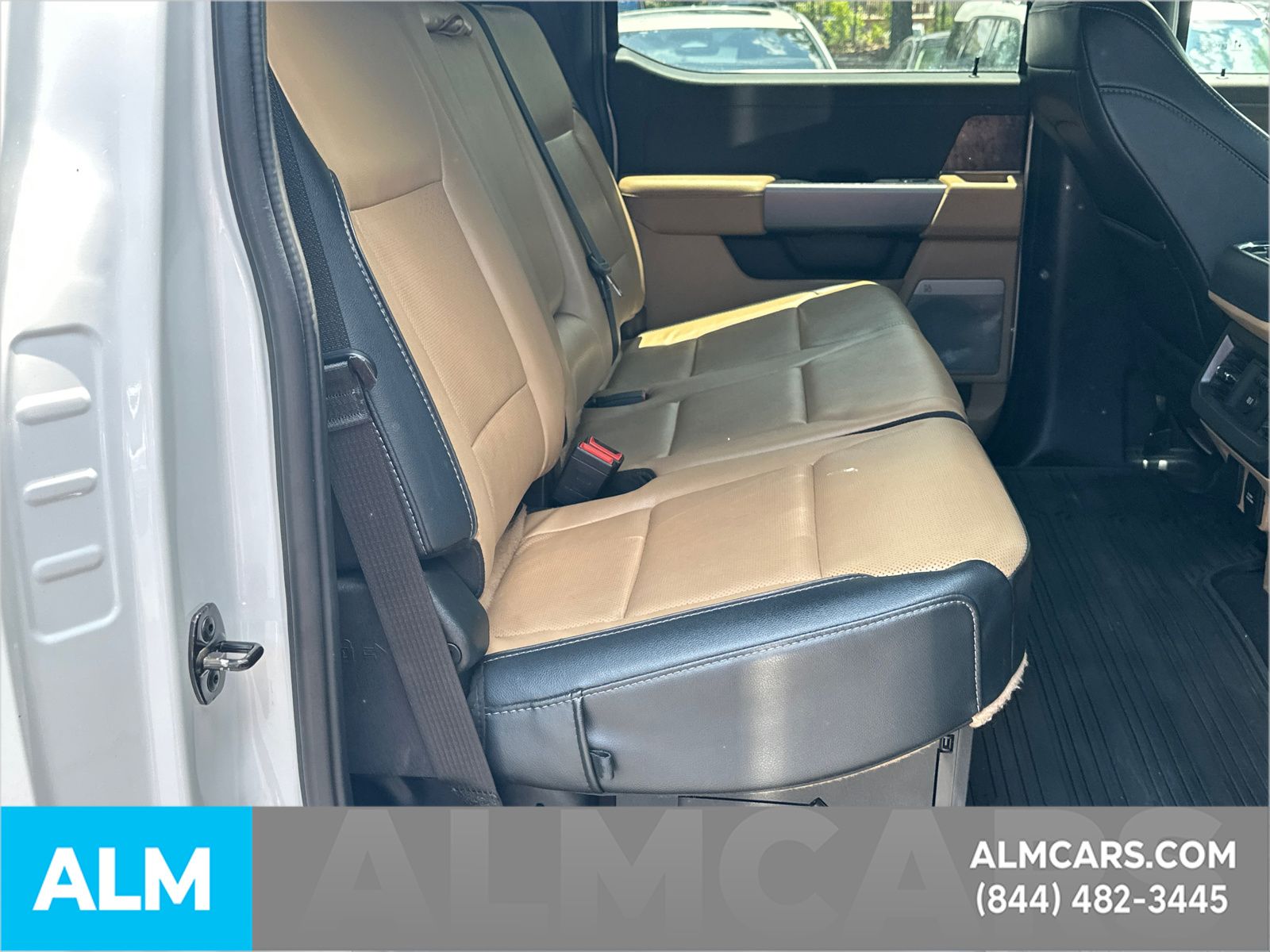 Used 2023 White Ford Lariat image 17