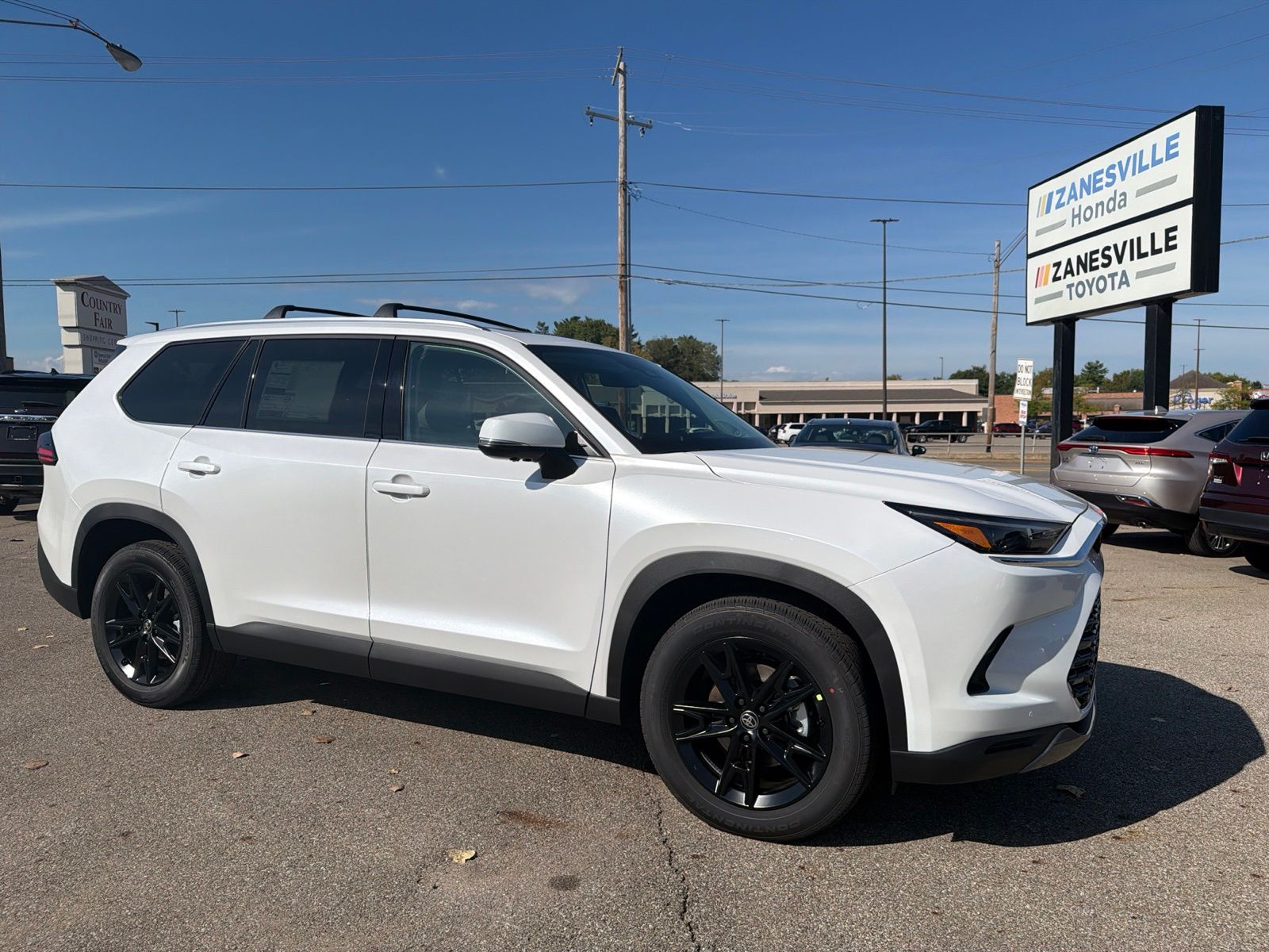 White (Wind Chill Pearl) 2026 Toyota Grand Highlander   8-Speed Automatic