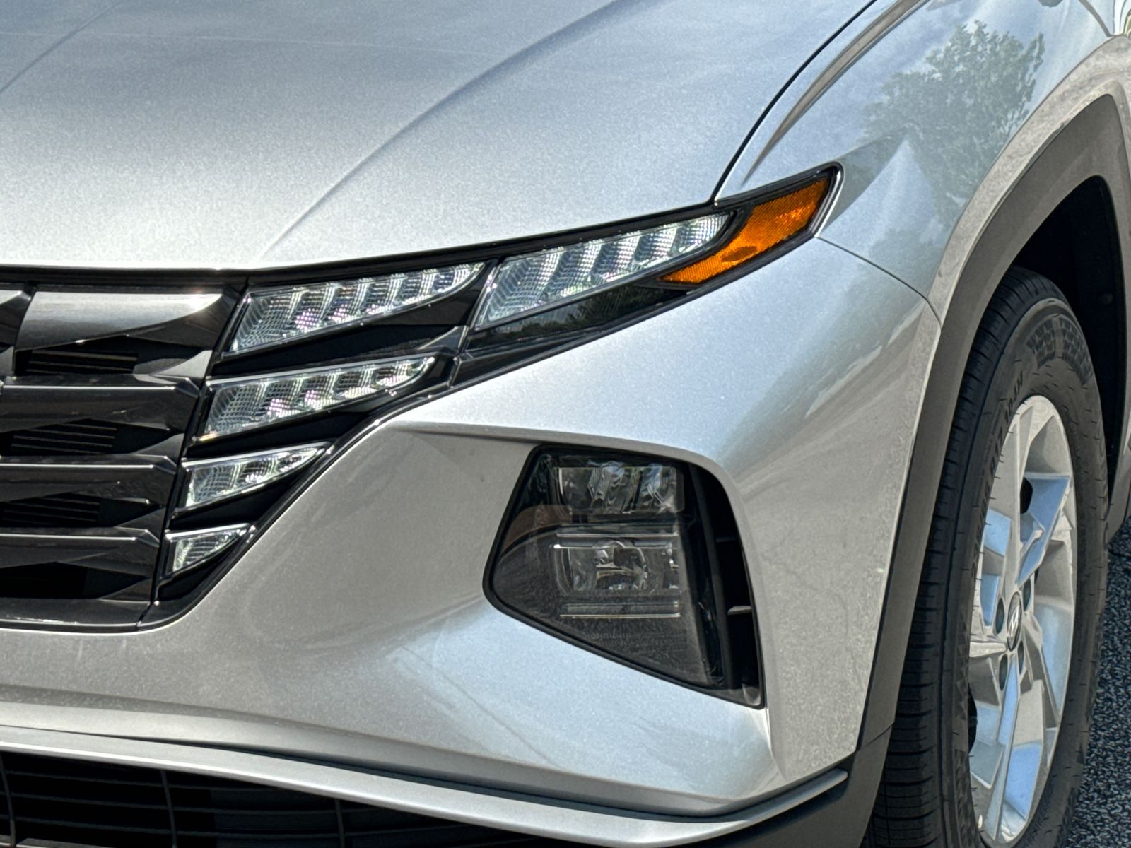 2024 Hyundai Tucson SEL photo 2
