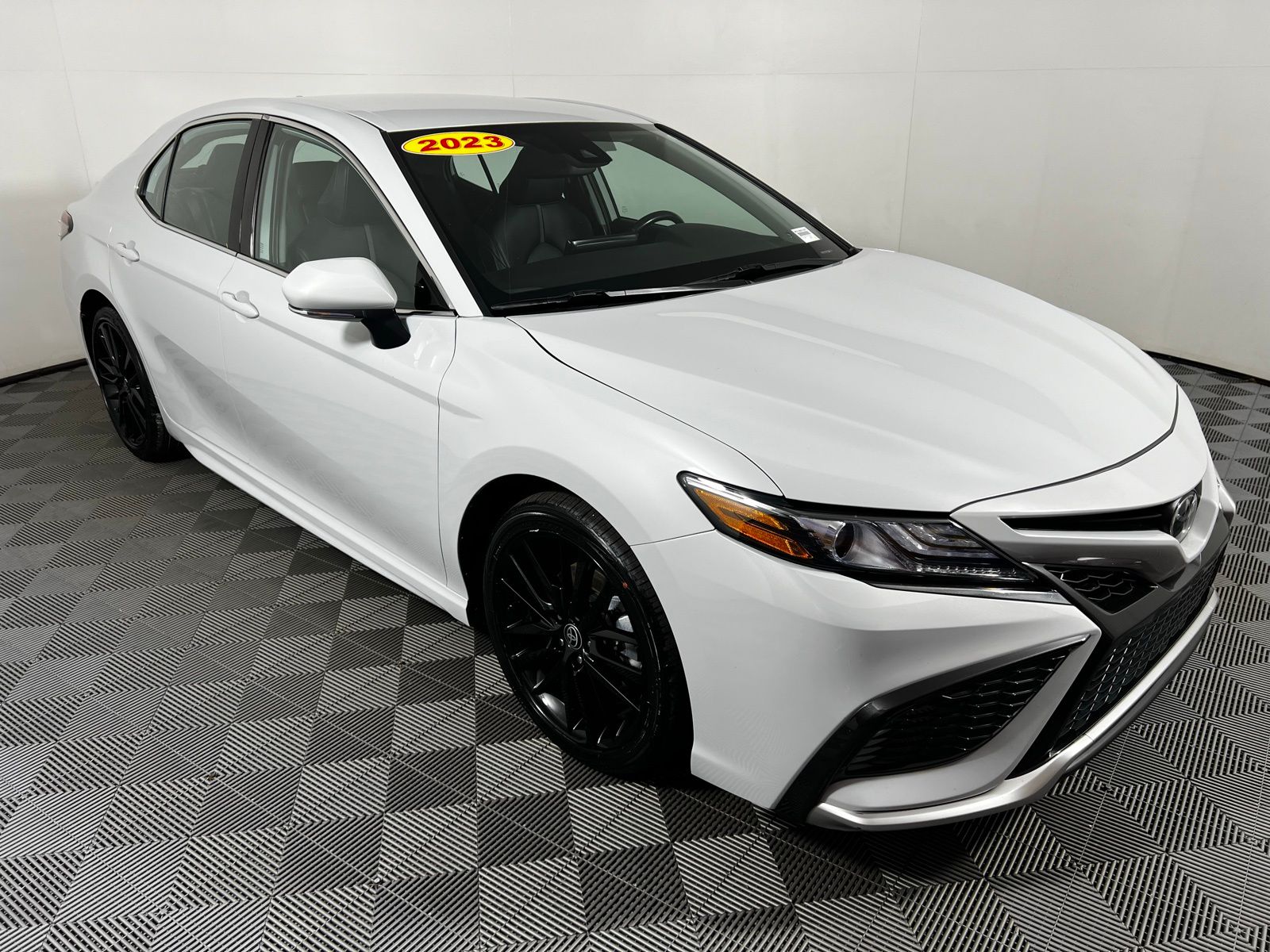 2023 Toyota Camry XSE 9