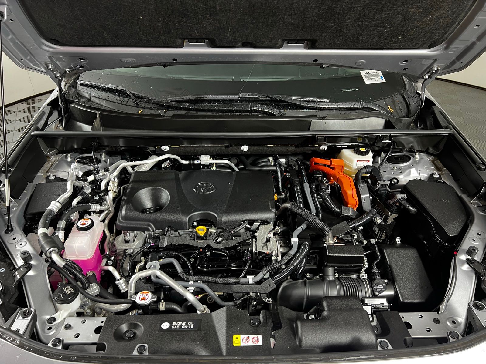 Thumbnail: 2021 Toyota RAV4 - 9