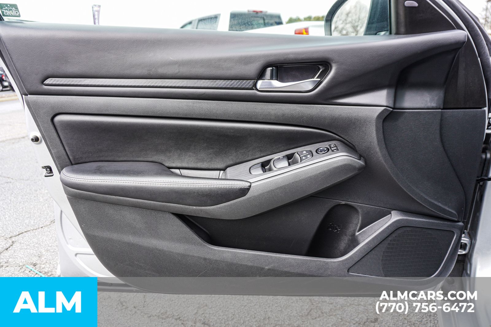 Used 2024 Silver Nissan 2.5 SV image 50