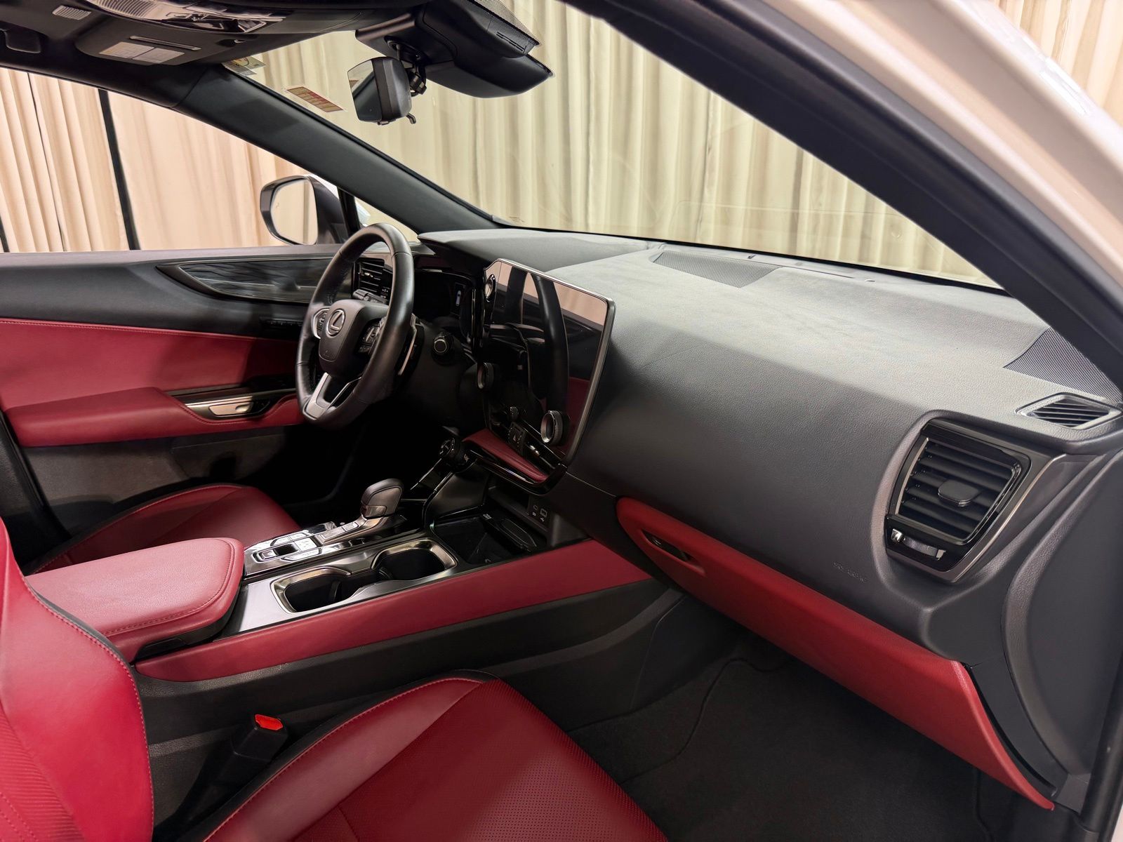Used 2025 White Lexus 350h Premium image 51