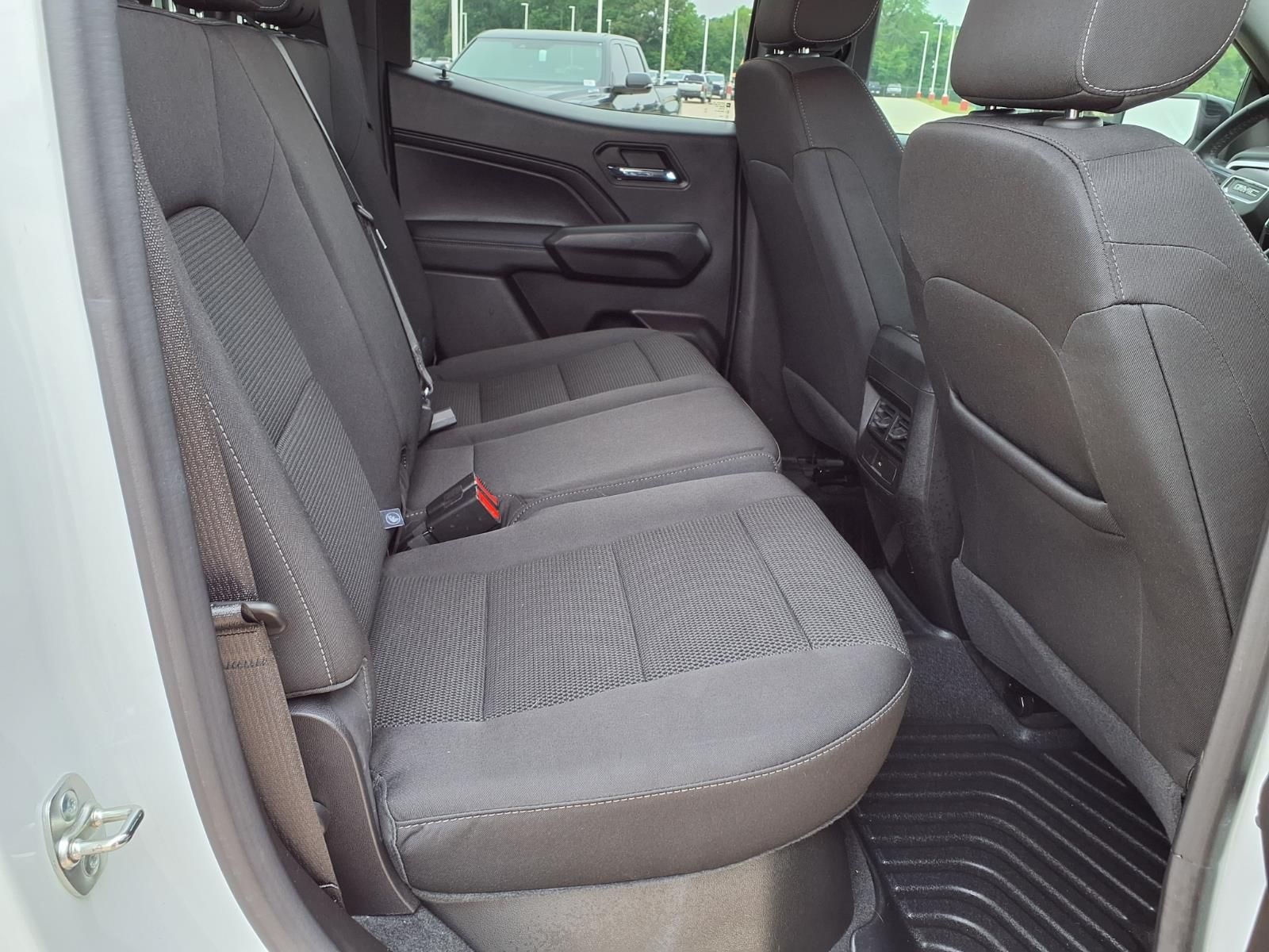 2024 GMC Canyon Elevation White at Big Star Buick GMC