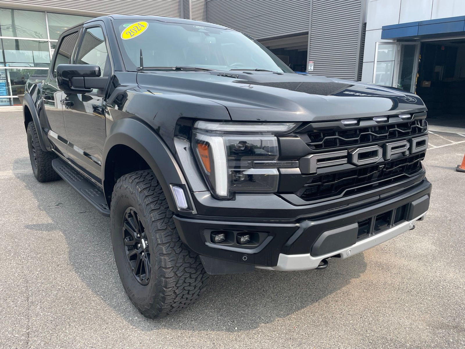 Agate Black Metallic 2024 Ford F-150 Pickup Truck Four-Wheel Drive Automatic