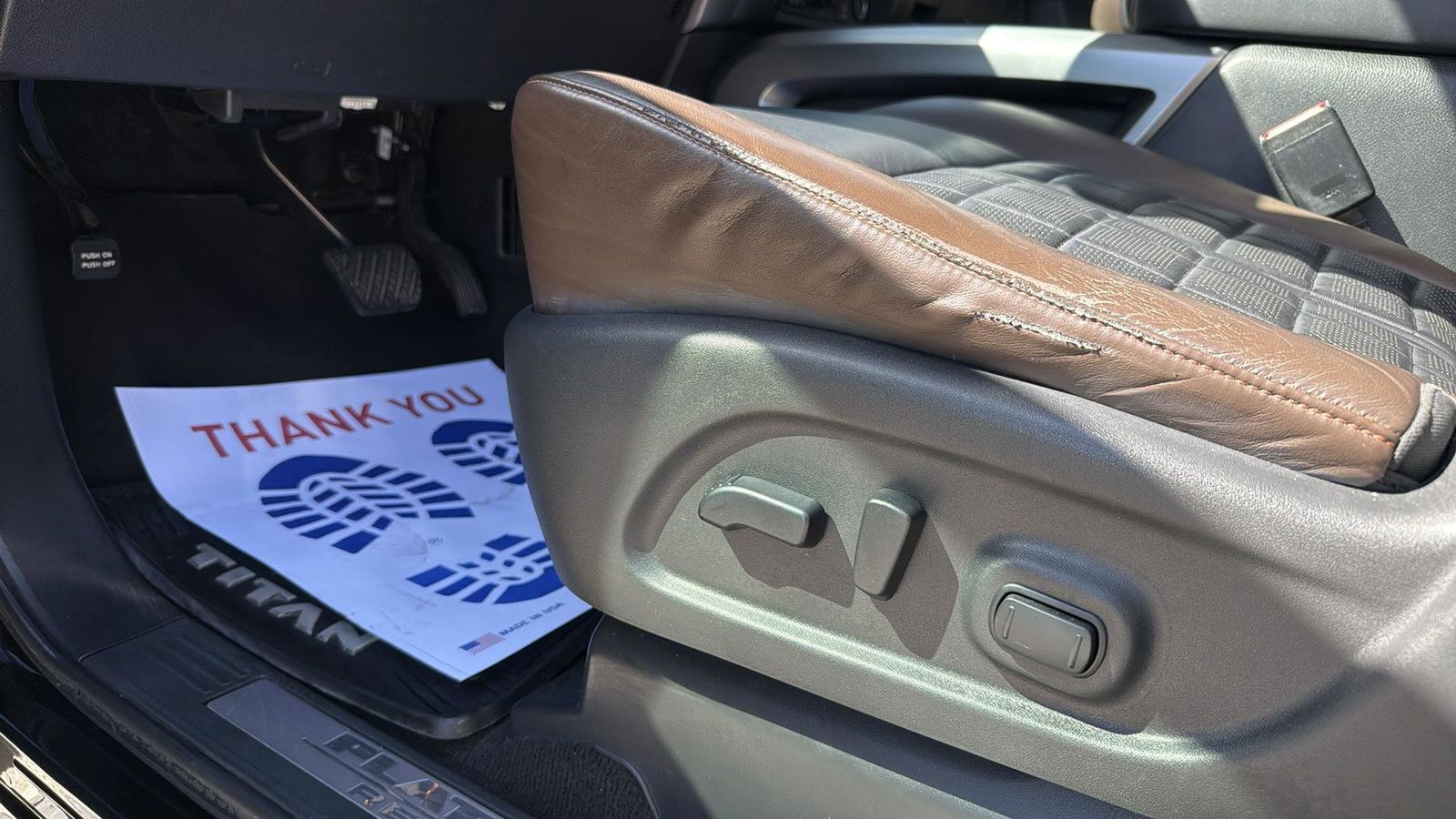 Used Car 2017 Nissan Titan  Platinum Reserve For Sale Under $25,000 In Austin, Texas