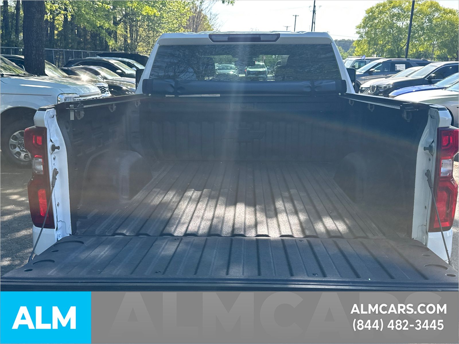 Used 2024 White Chevrolet RST image 37
