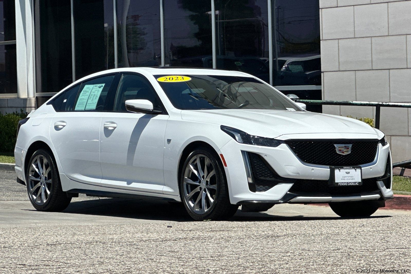 2023 Cadillac CT5 Blanco (Summit White) Sedán Tracción trasera Automática
