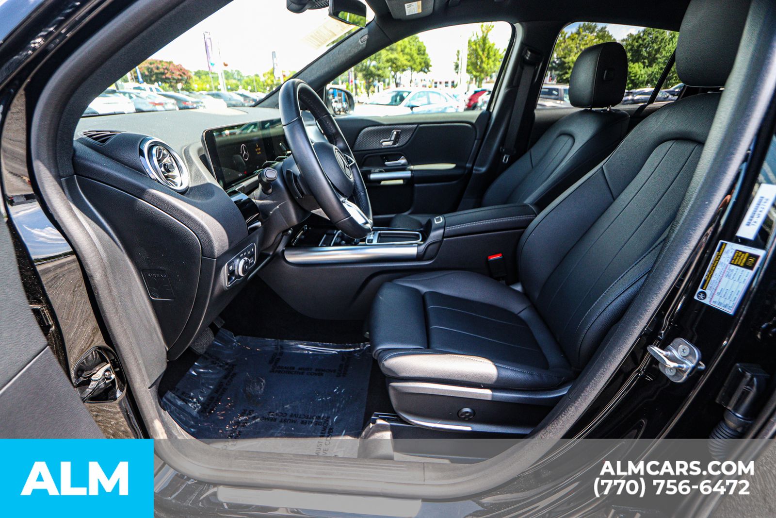 2025 Mercedes Benz GLA 250 photo 18