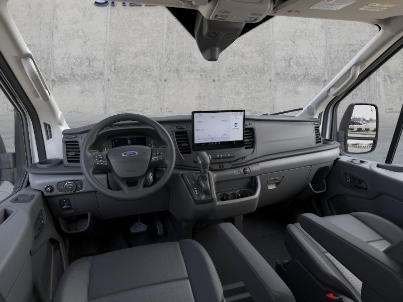 New 2026 Oxford White Ford Base image 9